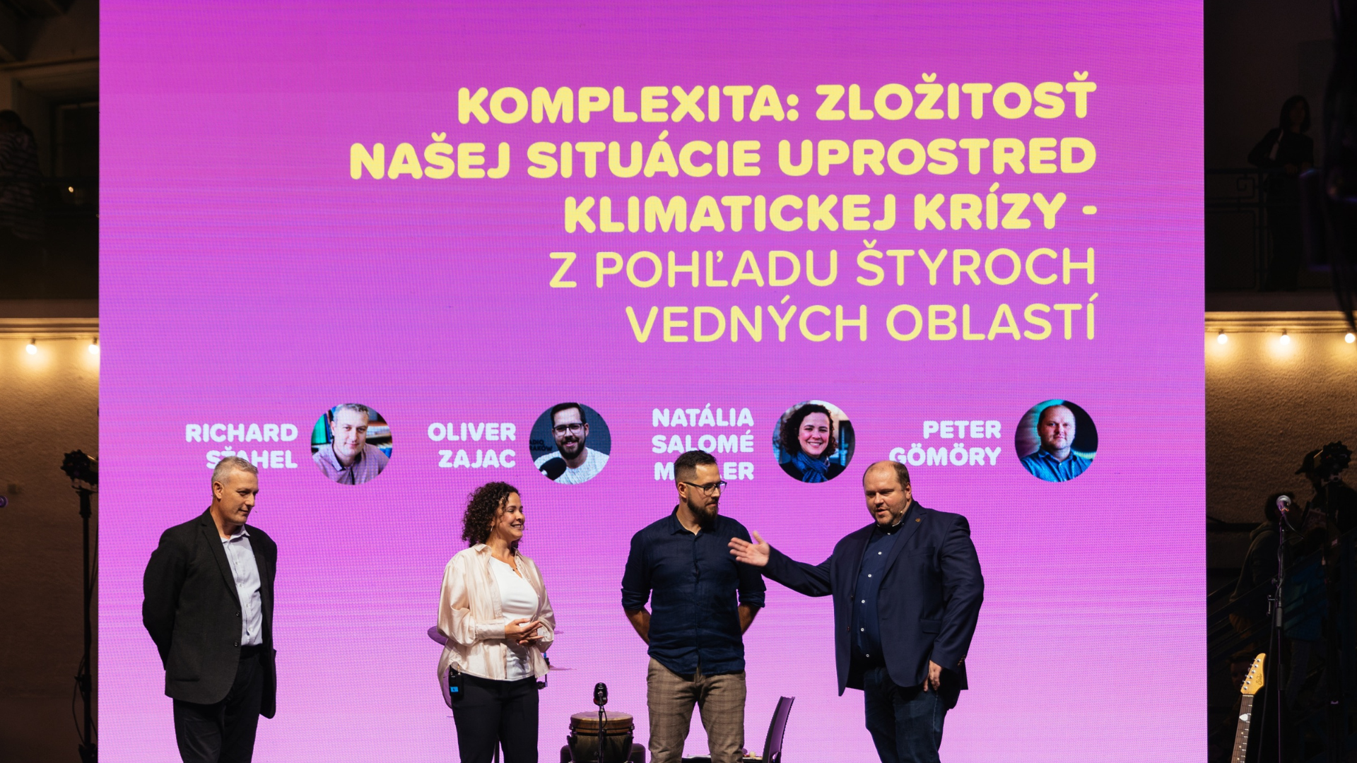Diskusie